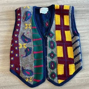 Adrienne Vittadini Bergdorf Goodman Vintage Knit Pattern Vest